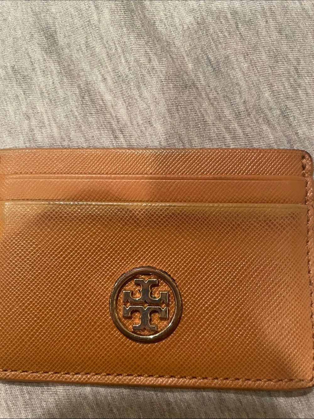Tory Burch Tan Leather Card Holder with Logo Medallion - Picture 4 of 4